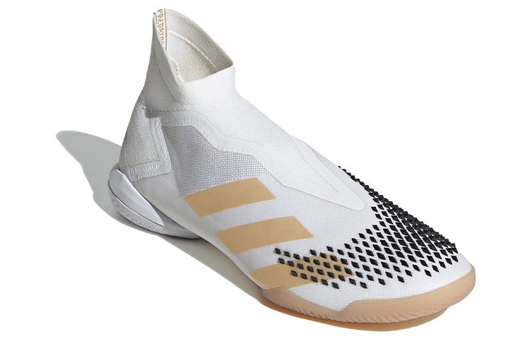 Lookbook adidas Predator Mutator 20+ en ''Blanc Or Noir'' FW9177