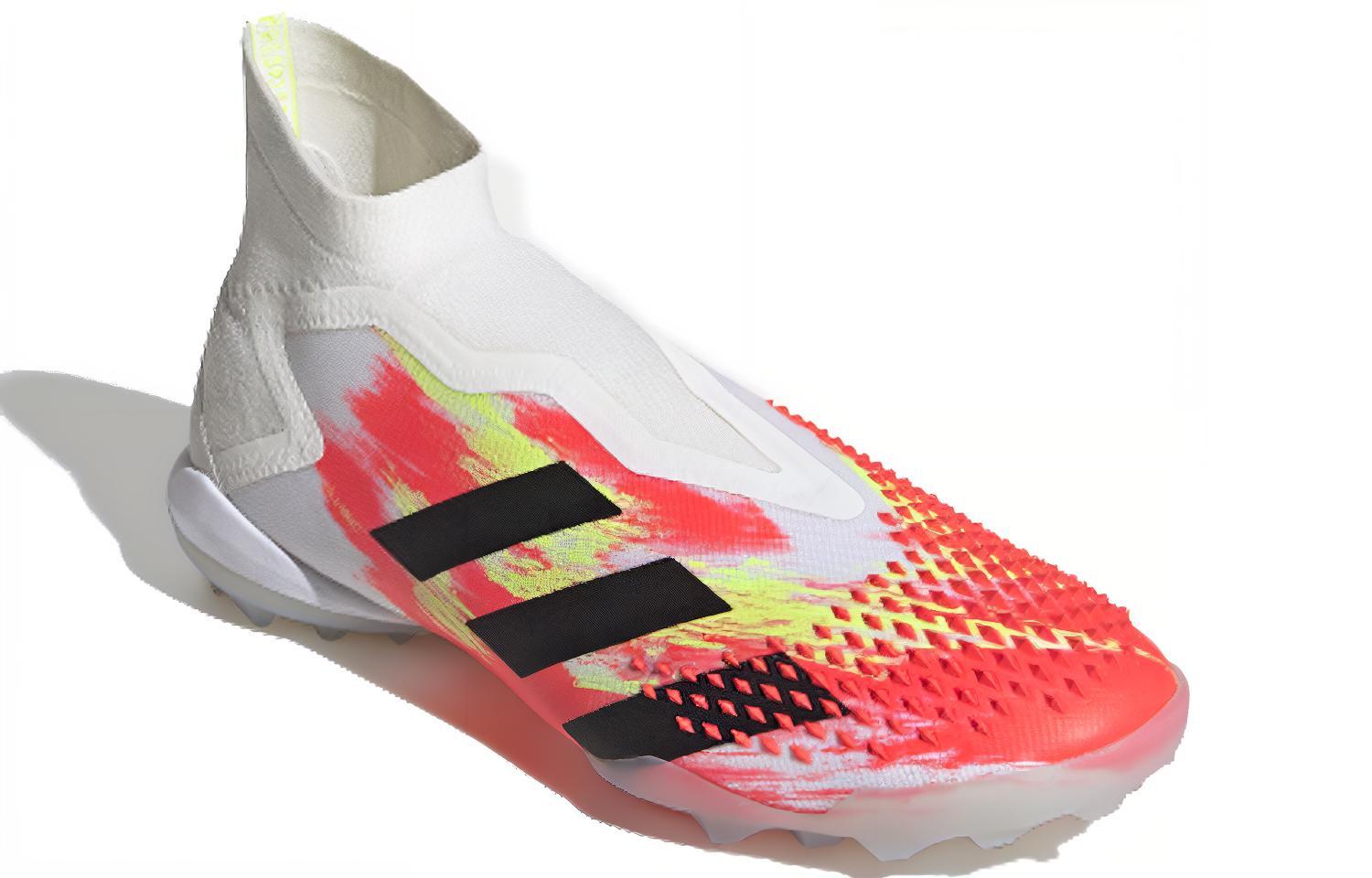 Lookbook adidas Predator Mutator 20+ TF ''Wit Zwart Roze'' EG1598