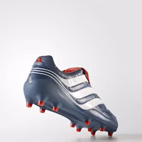 adidas Predator精密版FG防震透氣足球鞋 男款 藍灰色 Lookbook adidas Predator精密版FG防震透氣足球鞋 男款 藍灰色