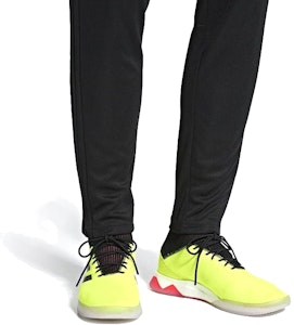 アディダス プレデター タンゴ 18.1 "ソーラーイエロー" DB2061 Sizing アディダス プレデター タンゴ 18.1 "ソーラーイエロー" DB2061