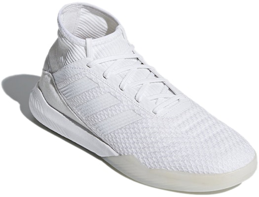 阿迪达斯 Predator Tango 18.3 '白色鞋款' CM7703 Lookbook 阿迪达斯 Predator Tango 18.3 '白色鞋款' CM7703