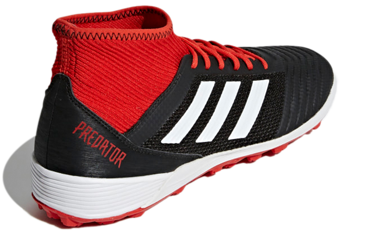 Shop adidas Predator Tango 18.3 Chaussures de Foot Terrain Noir/Rouge/Blanc DB2135
