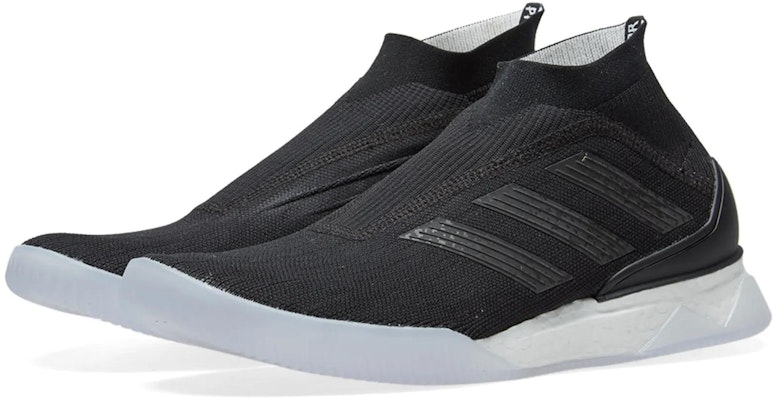 阿迪达斯掠夺者Tango 18+ TR '黑色'鞋 AQ0602 Lookbook 阿迪达斯掠夺者Tango 18+ TR '黑色'鞋 AQ0602