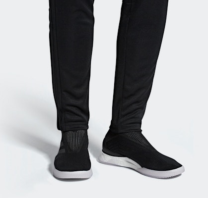 阿迪达斯掠夺者Tango 18+ TR '黑色'鞋 AQ0602 Details for 阿迪达斯掠夺者Tango 18+ TR '黑色'鞋 AQ0602