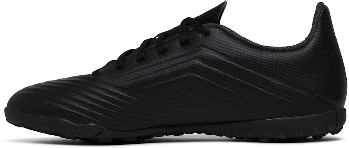 阿迪达斯 Predator 19.4 Tf 獵鷹足球鞋 純黑 Lookbook 阿迪达斯 Predator 19.4 Tf 獵鷹足球鞋 純黑