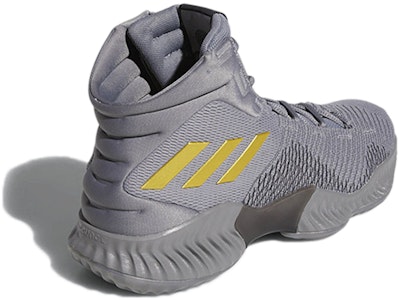 阿迪达斯 Pro Bounce 2018 灰金色篮球鞋 AH2656 Shop 阿迪达斯 Pro Bounce 2018 灰金色篮球鞋 AH2656