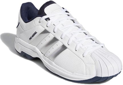 adidas Pro Model 2G Low 'Putih Perak Metalik Biru Donker' H68051 Lookbook adidas Pro Model 2G Low 'Putih Perak Metalik Biru Donker' H68051