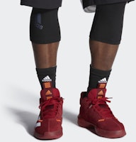 アディダス プロ ネクスト '19 スカーレット F97273 Sizing アディダス プロ ネクスト '19 スカーレット F97273