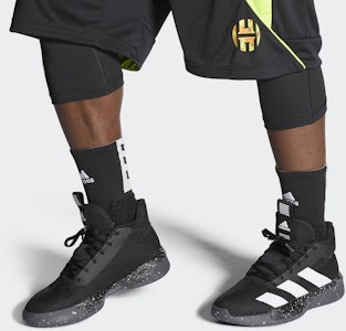 adidas Pro Next 2019 Hitam Putih Core EF9845 Sizing adidas Pro Next 2019 Hitam Putih Core EF9845