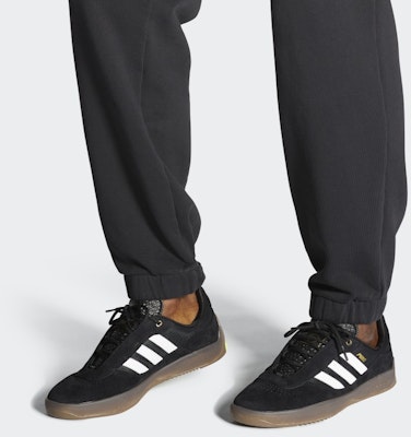 adidas Puig Core Black FV5932 Sizing adidas Puig Core Black FV5932