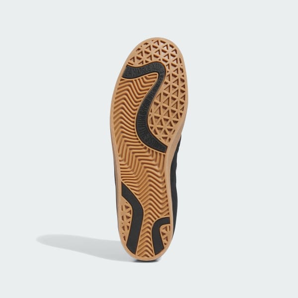Shop adidas Puig 室內款「核心黑」運動鞋 IE3151