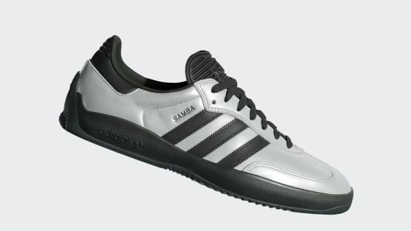 Order アディダス プイグ サンバ スニーカー シルバーメタリック/コアブラック HQ4747