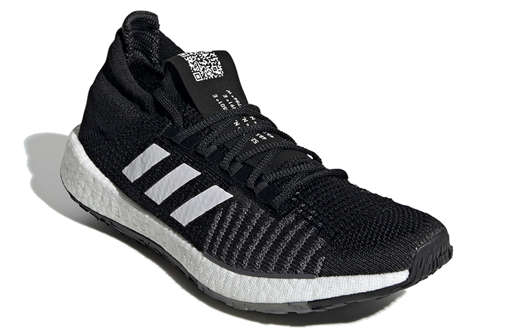 Lookbook adidas PulseBoost HD ''Core Black'' Sneakers EG0980