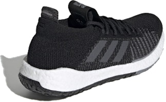 アディダス パルスブーストHD コアブラック FU7334 Lookbook アディダス パルスブーストHD コアブラック FU7334