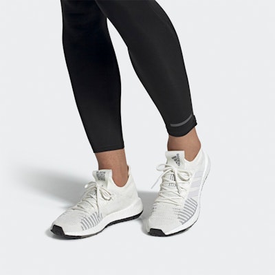 adidas PulseBoost HD 'Core White' EG0981 Sizing adidas PulseBoost HD 'Core White' EG0981