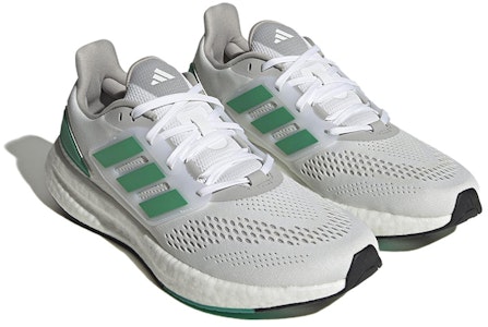 ピュアブースト22 白/コートグリーン HQ8588 Lookbook ピュアブースト22 白/コートグリーン HQ8588