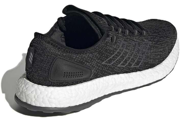 Shop adidas PureBoost 'Blanco y Negro' HP2622