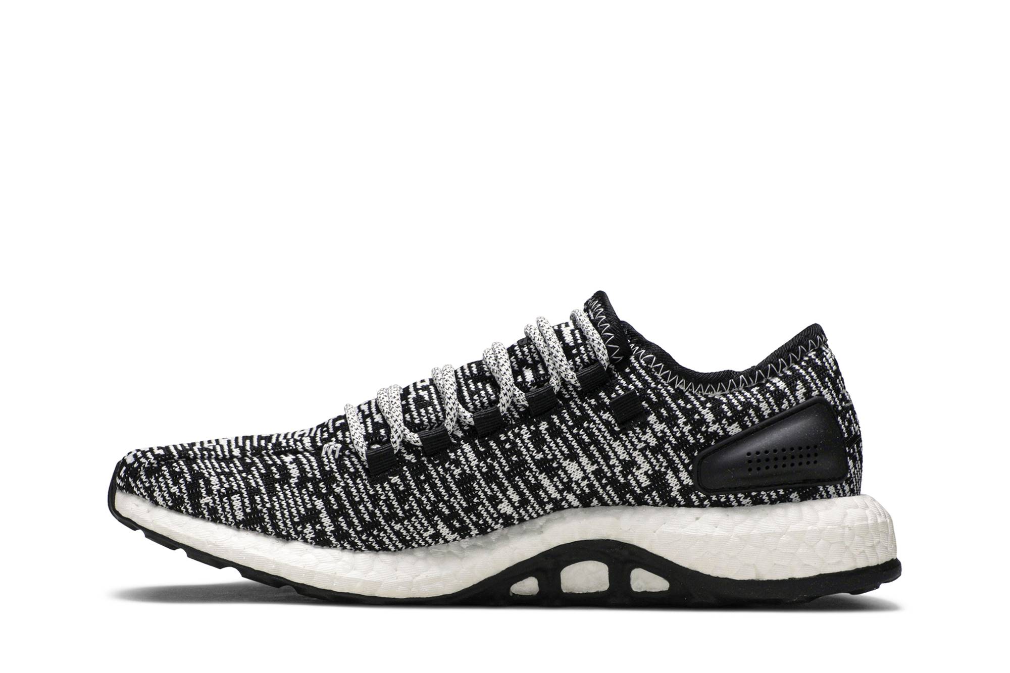 adidas PureBoost 'Oreo' 圖 3