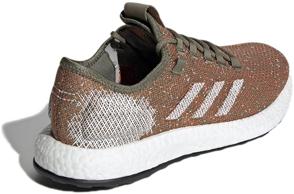 adidas 舒適 透氣 低筒 跑步鞋 男款 亞麻棕 Shop adidas 舒適 透氣 低筒 跑步鞋 男款 亞麻棕