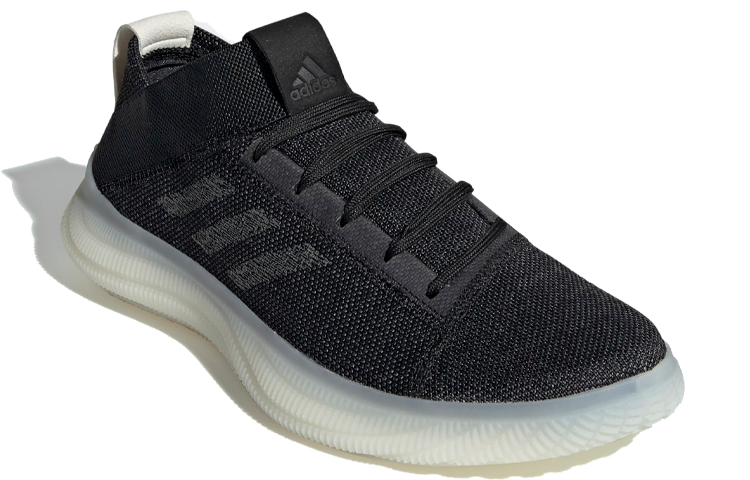 Lookbook adidas Pure Boost Trainer 低筒 跑步鞋 男款 黑灰白