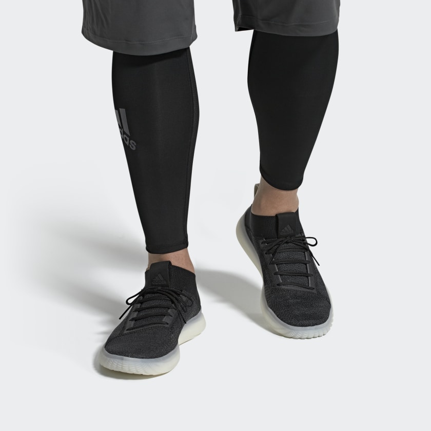 Sizing adidas Pure Boost Trainer 低筒 跑步鞋 男款 黑灰白