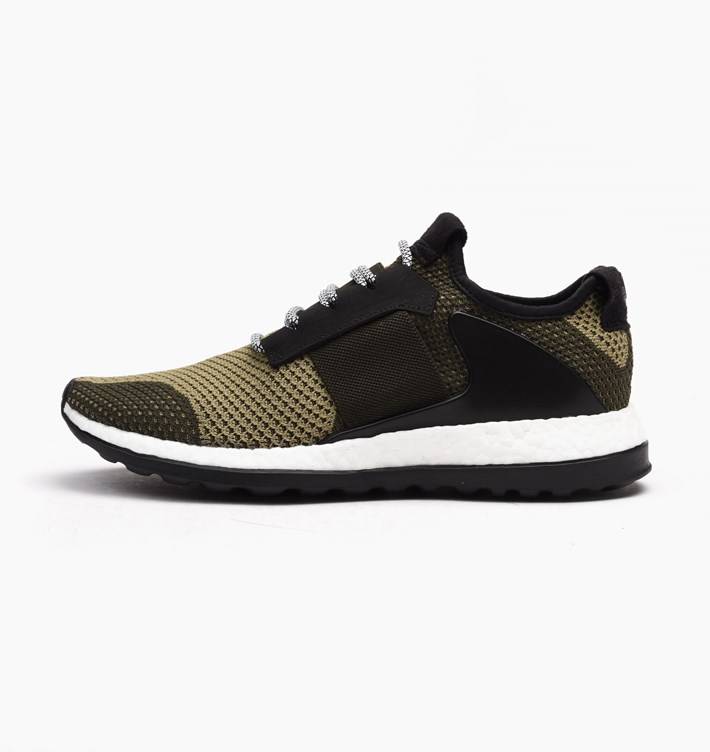アディダス ピュアブーストZG PURE BOOST ZG ブラック サイズ26.5 新品未使用　売り切ります。 Y-3 Pure boost zg ピュアブースト アディダス adidas 2016awadidas