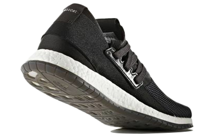 Lookbook ピュアブーストZG Raw コアブラック AQ3486