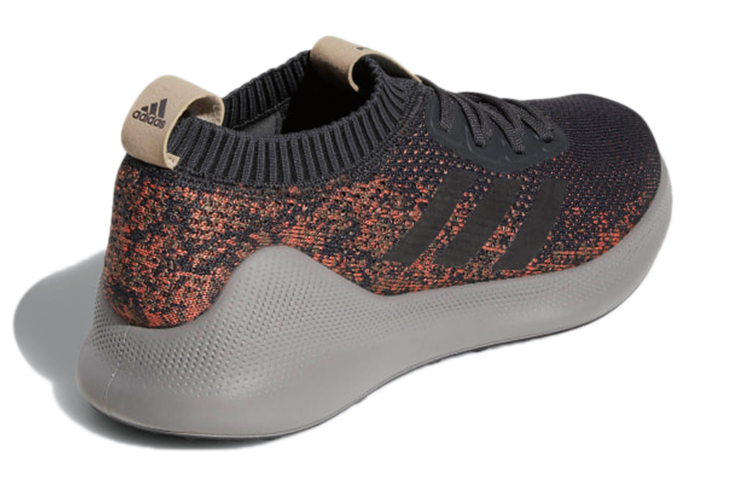 Shop adidas Purebounce+ 防滑透氣運動鞋 炭黑色