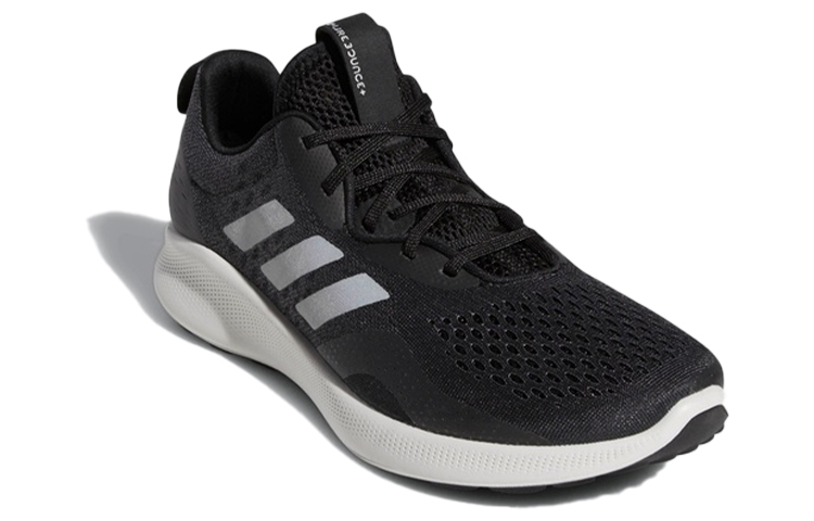 Lookbook adidas Purebounce+ Street Clima 黑灰