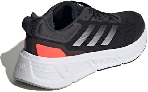 阿迪达斯Quester '黑色哑光银' GZ0632 Shop 阿迪达斯Quester '黑色哑光银' GZ0632