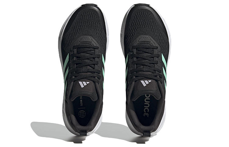 Shop アディダス クエスター "ブラックパルスミント" HP2438