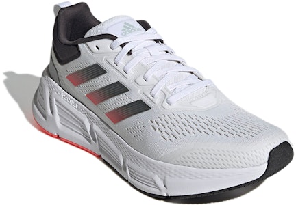 adidas Questar 'Blanco Negro Rojo' GZ0626 Lookbook adidas Questar 'Blanco Negro Rojo' GZ0626