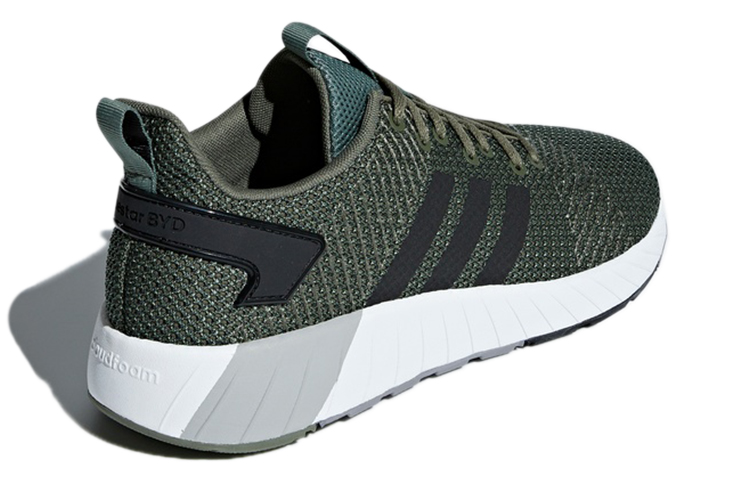 Shop アディダス クエスター BYD ベースグリーン B44813