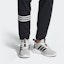 Sizing adidas Questar Flow 'Putih Awan Hitam' F36241