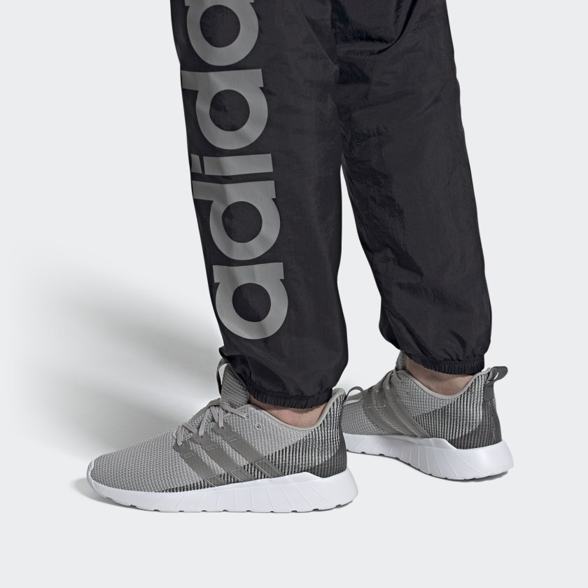Sizing adidas Questar Flow 'Kelabu' FW5110