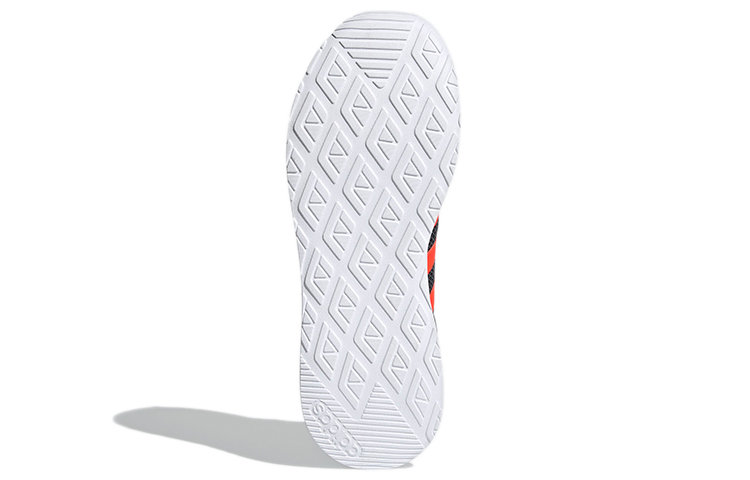 Details for adidas Questar Flow Nxt ''Zwart Solar Rood'' FY9562