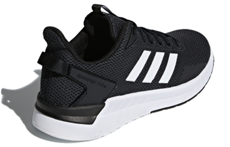 Shop adidas Questar Ride ''Core Zwart'' DB1346