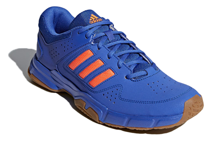 Lookbook adidas 敏捷力量3.1 藍橙