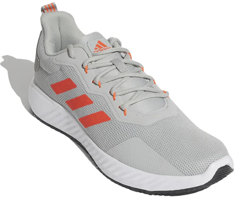adidas Quickflow 耐磨透氣跑步鞋 淺灰 Lookbook adidas Quickflow 耐磨透氣跑步鞋 淺灰