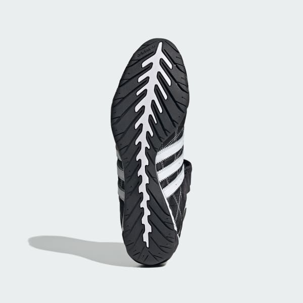 Lookbook 阿迪达斯Racer High跑鞋 JH8733