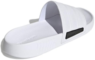 阿迪达斯Racer Tr居家耐磨白色款男女拖鞋 GZ1177 Shop 阿迪达斯Racer Tr居家耐磨白色款男女拖鞋 GZ1177