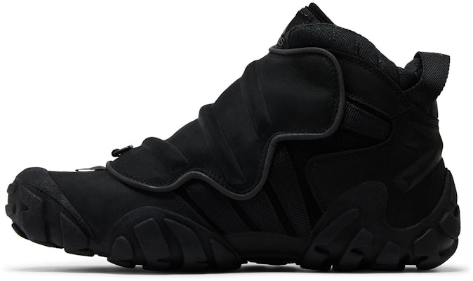 adidas Radlander EQT GORE-TEX 'Black' IE9023 Lookbook adidas Radlander EQT GORE-TEX 'Black' IE9023