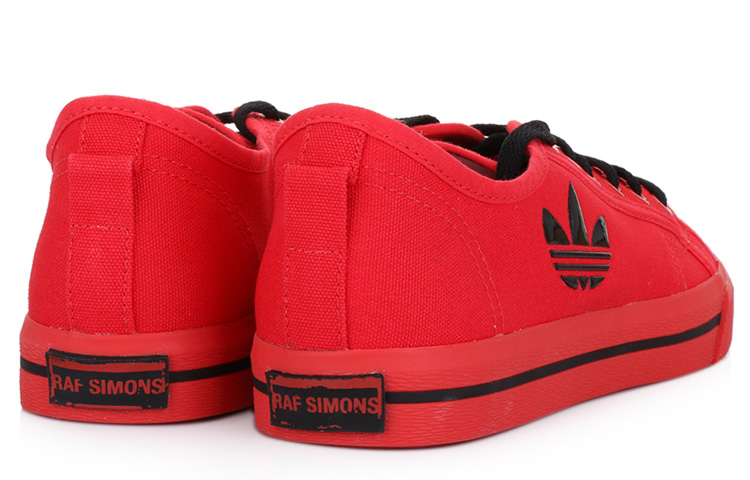 Shop adidas Originals By Raf Simons 低帮板鞋 男款 紅色