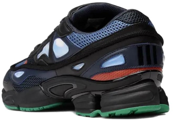 adidas Raf Simons Ozweego 2 'Night Marine' Sepatu Pria Terbaru BY9866 Lookbook adidas Raf Simons Ozweego 2 'Night Marine' Sepatu Pria Terbaru BY9866