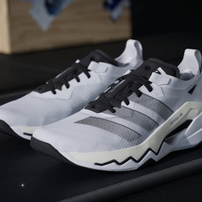 阿迪达斯Rapidmove Pro训练鞋 云白/核心黑/云白 KK3475 1