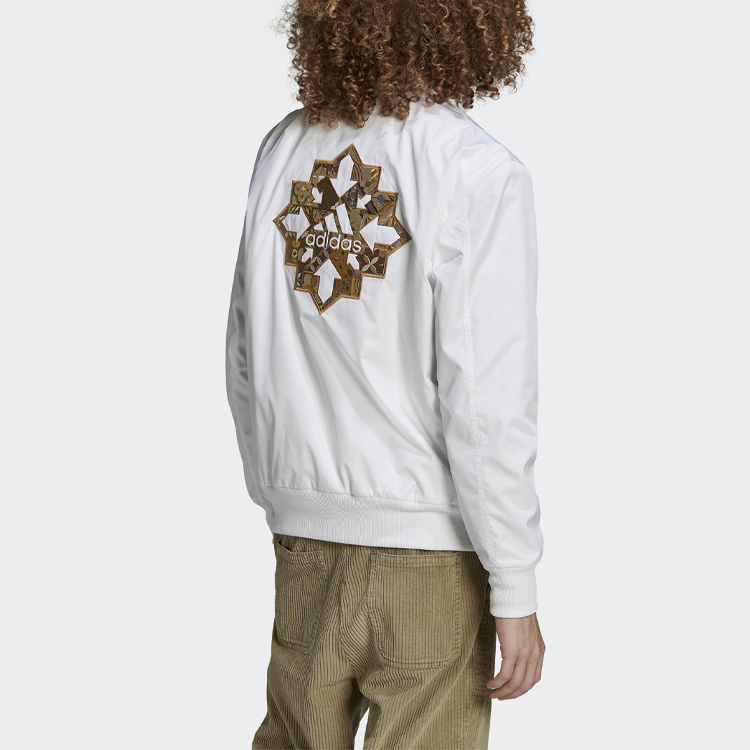Purchase 阿迪达斯皇马新年限量版白色飞行员夹克运动服. HA2530