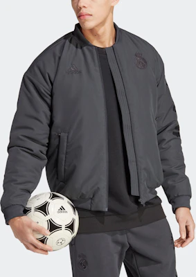 adidas Jaket Panjang Pria Real Madrid Monochrome Carbon Black HT6454 Purchase adidas Jaket Panjang Pria Real Madrid Monochrome Carbon Black HT6454