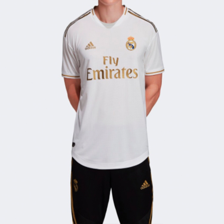 Shop Adidas 全白透氣足球球衣球員版 - 合身剪裁 DW4436