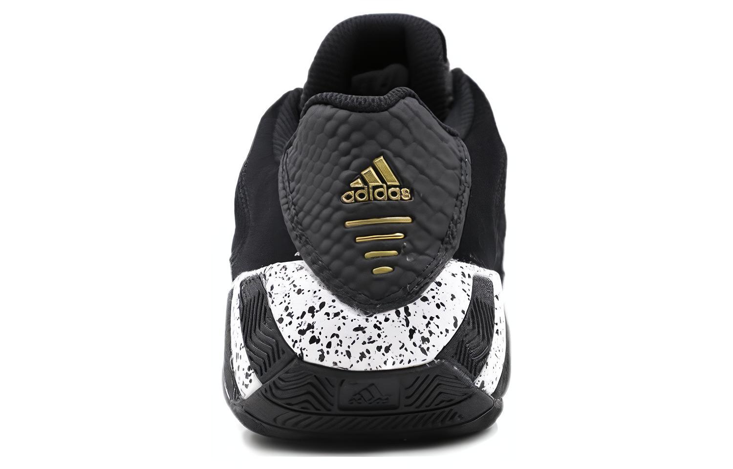 Shop adidas Regulate 'Negro' CG5278