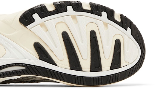 adidas Response CL 'Putih Silver Hitam' IG6226 Purchase adidas Response CL 'Putih Silver Hitam' IG6226